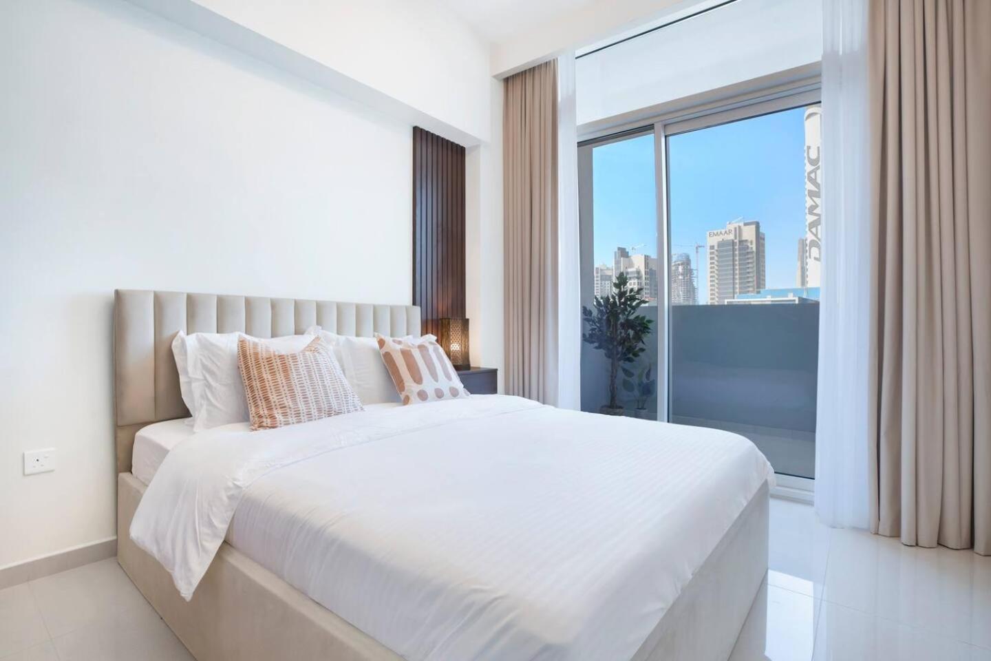 迪拜5-Star Burj Khalifa View In Boho With Pool & Gym!公寓 外观 照片